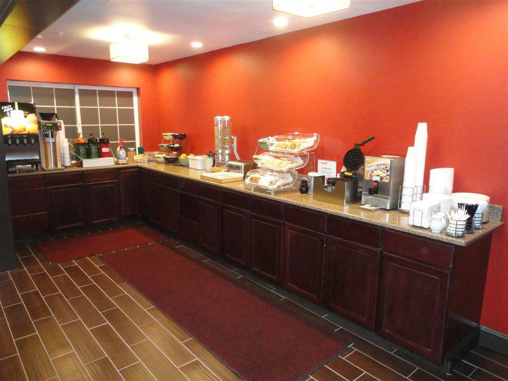 Hotel Baymont By Wyndham Kent - Seattle Restaurant photo