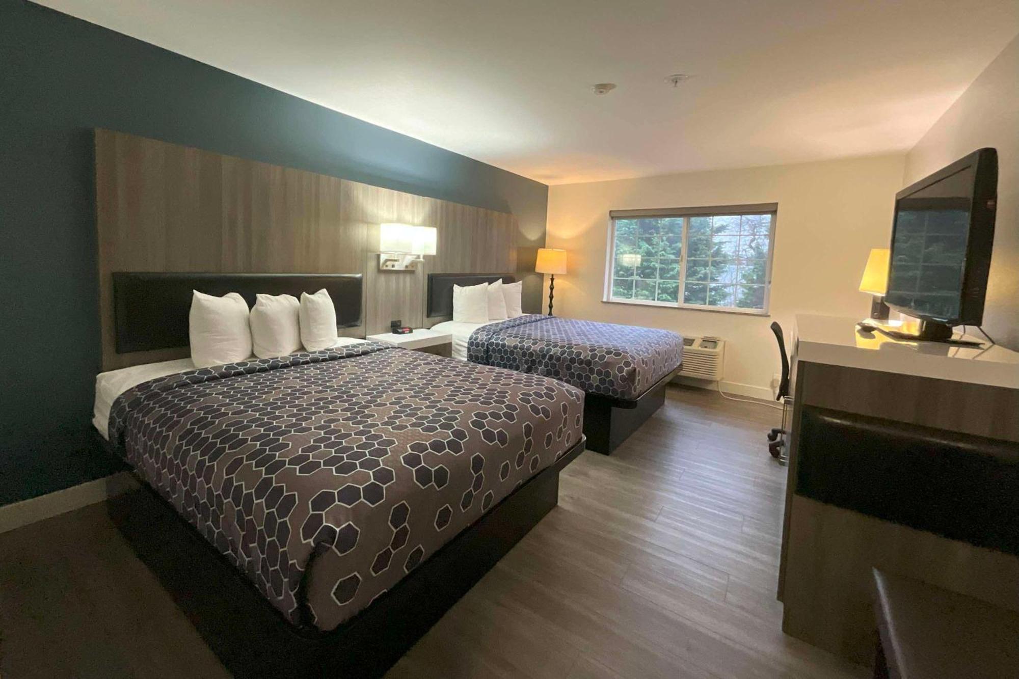 Hotel Baymont By Wyndham Kent - Seattle Extérieur photo